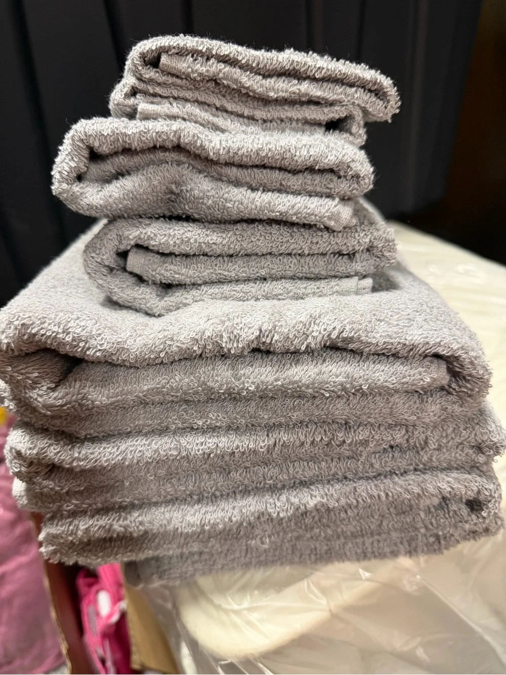 Soft Grey Towel Set
